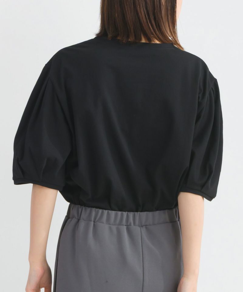 model：H162　着用サイズ：M　ブラック