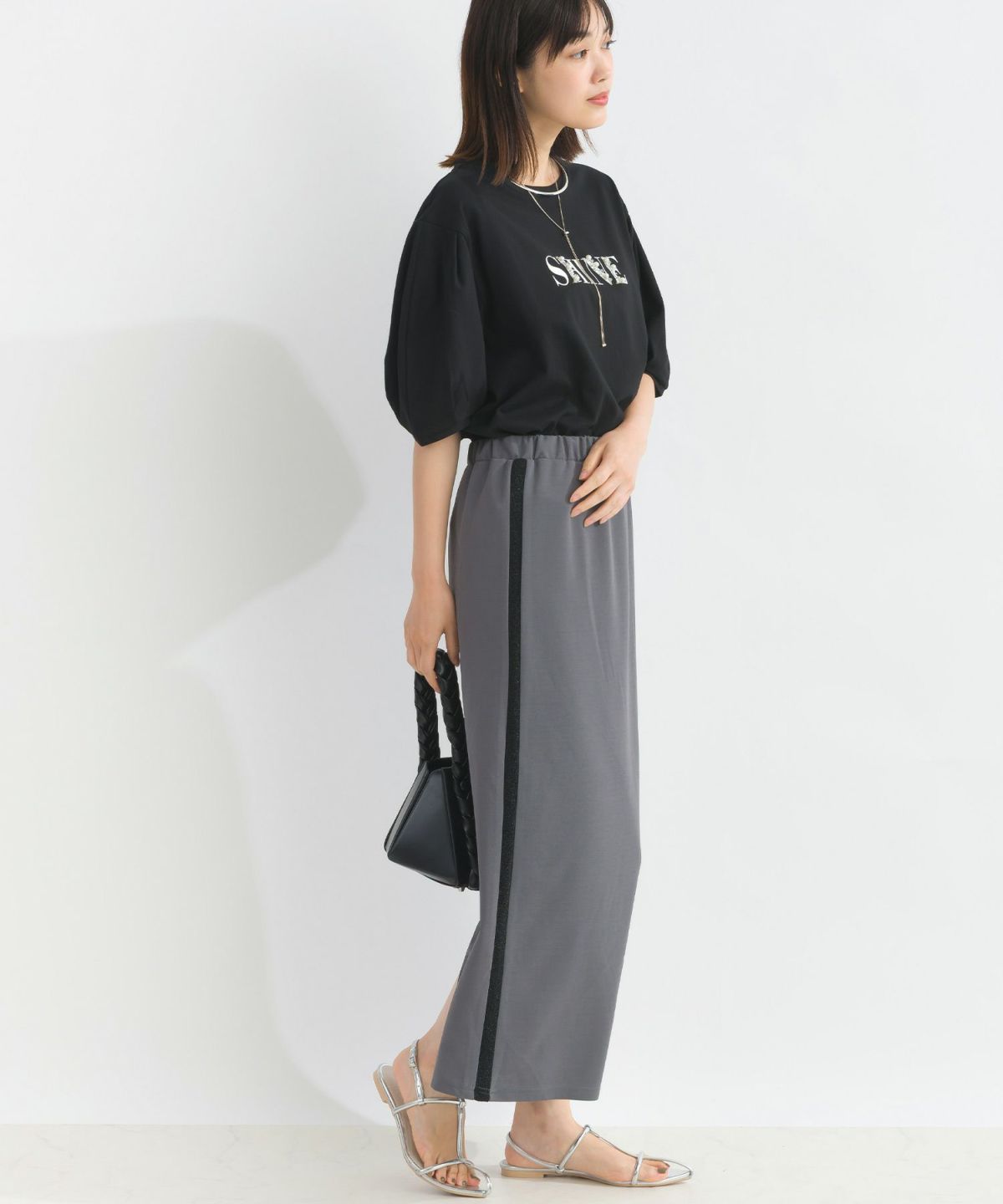 model：H162　着用サイズ：M　ブラック