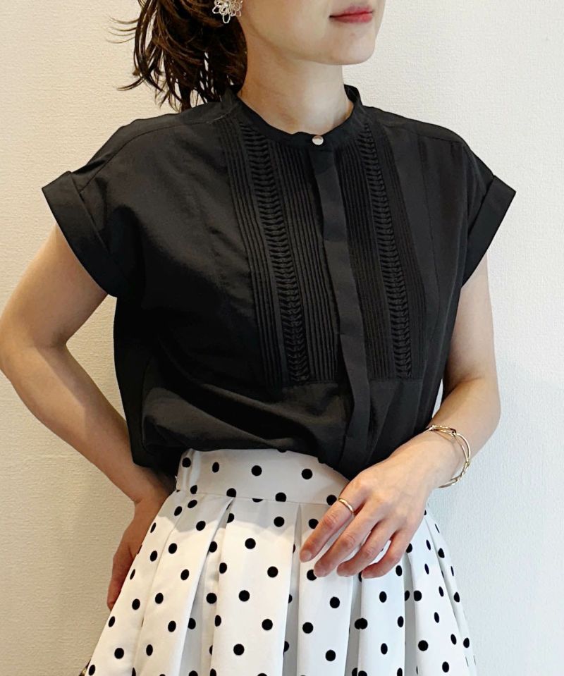 model：H164　着用サイズ：M　ブラック