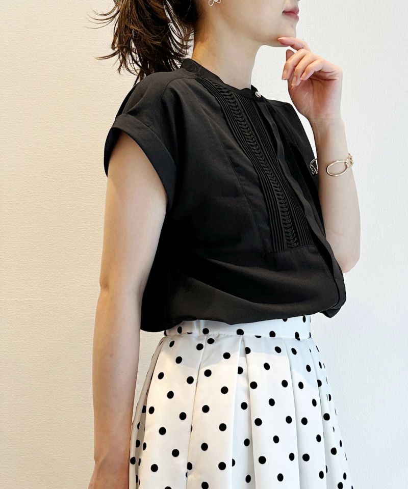 model：H164　着用サイズ：M　ブラック