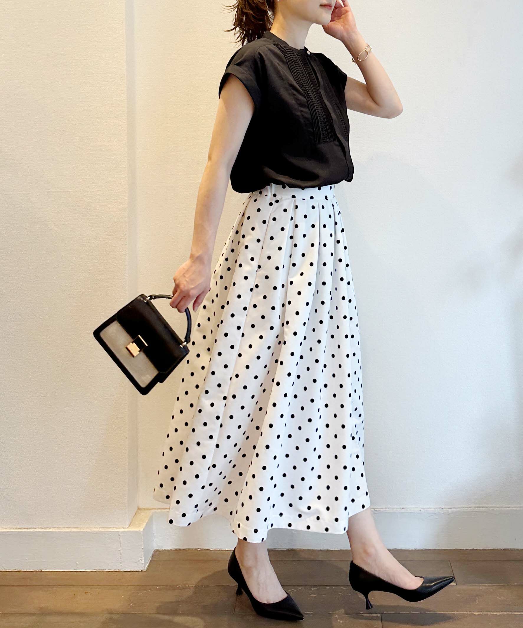 model：H164　着用サイズ：M　ブラック