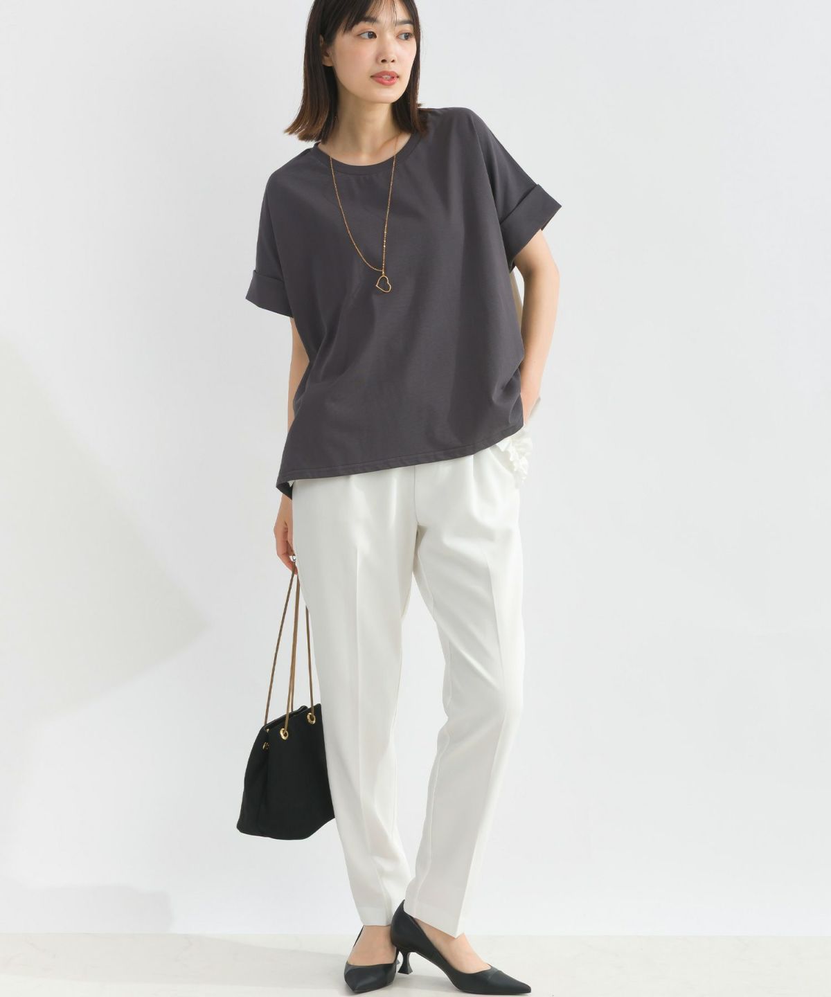 model：H162　着用サイズ：M　チャコールグレー