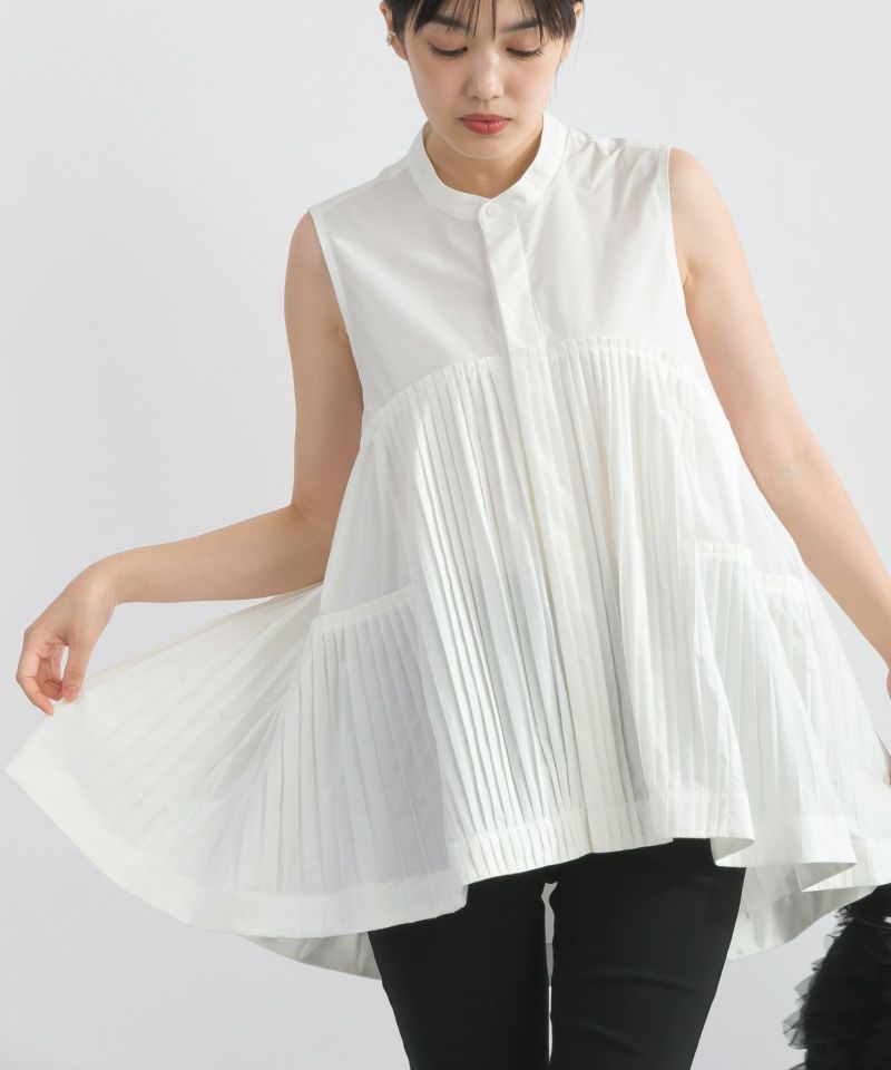 model：H162　着用サイズ：M　オフホワイト