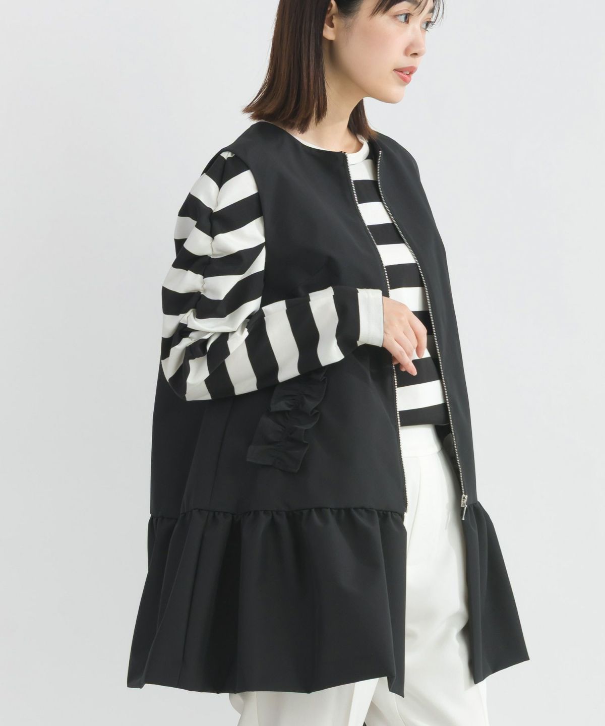 model：H162　着用サイズ：M　フードなし