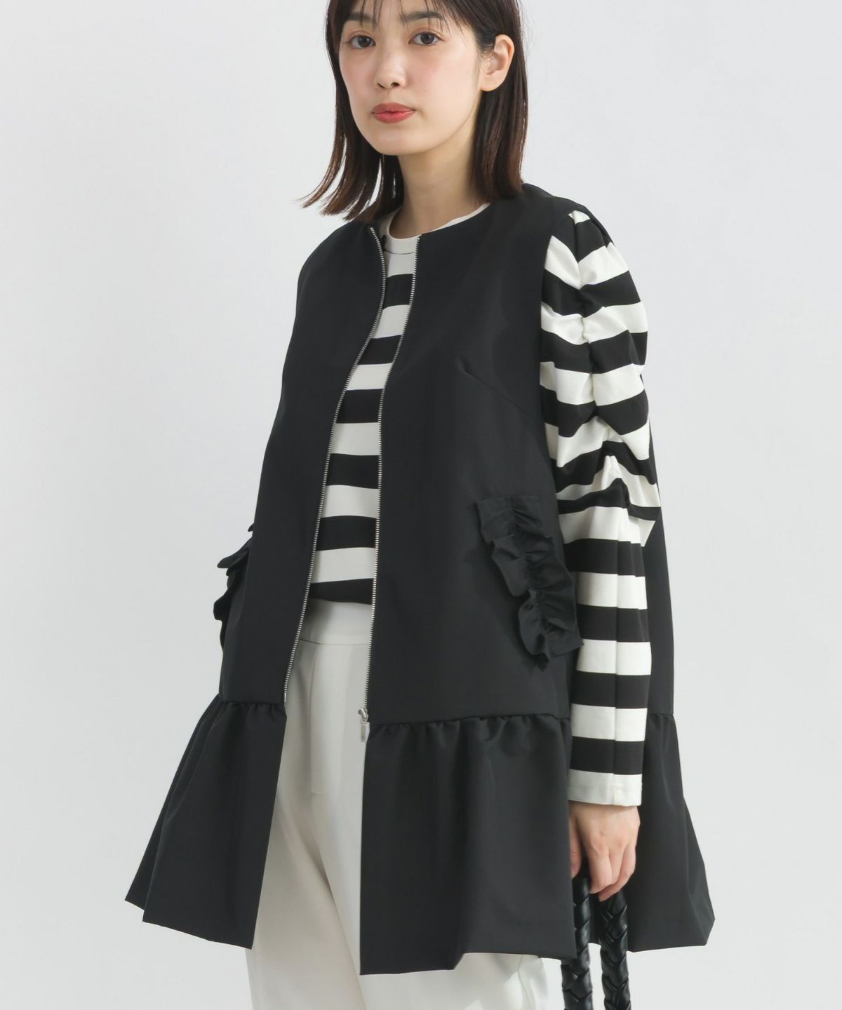 model：H162　着用サイズ：M　フードなし