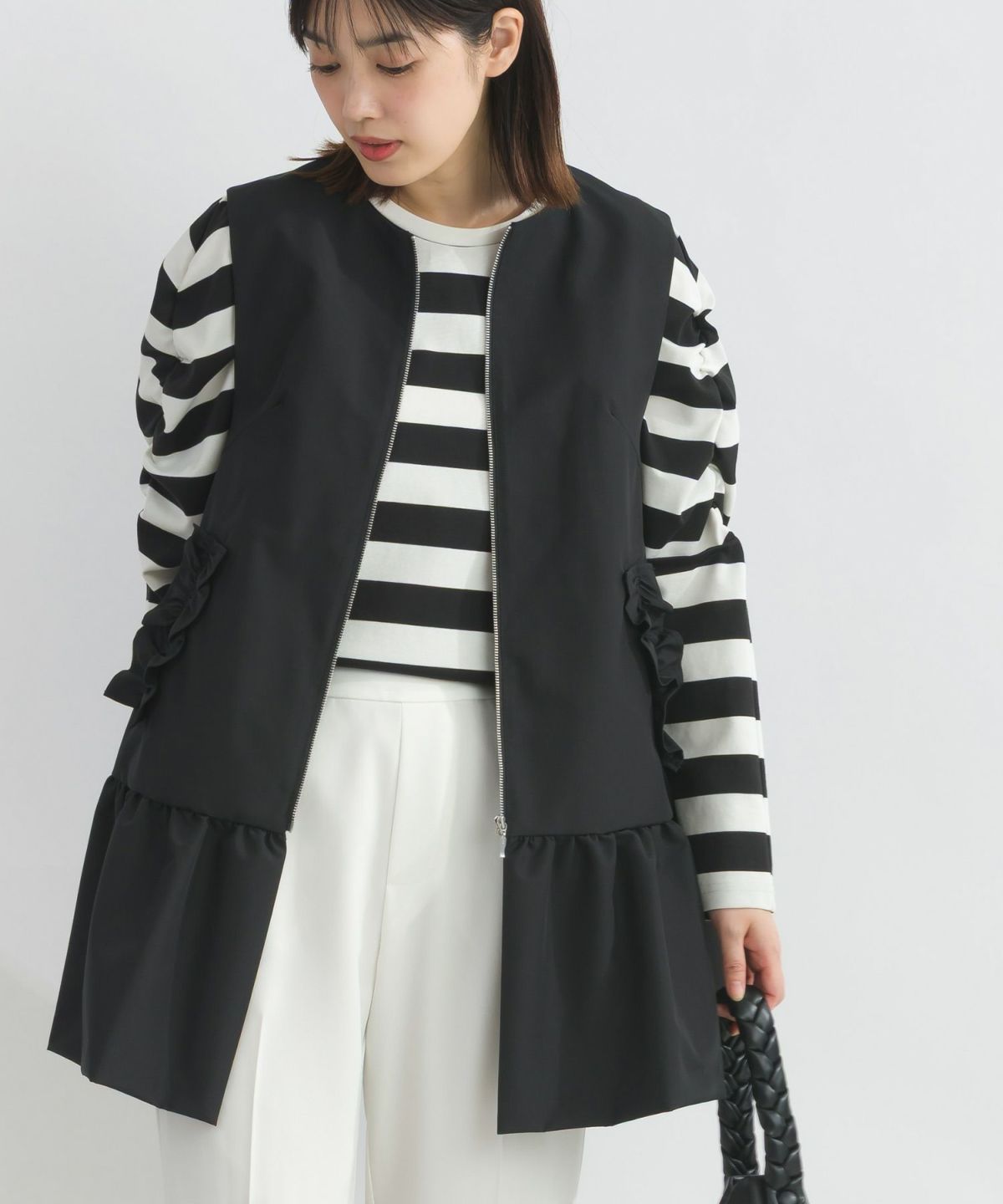 model：H162　着用サイズ：M　フードなし