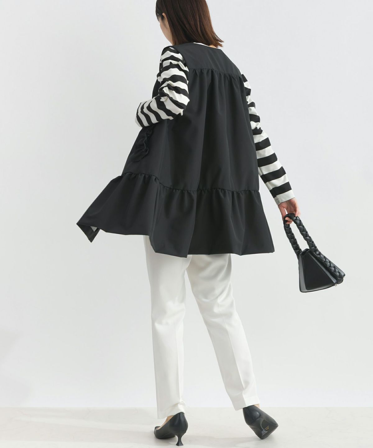 model：H162　着用サイズ：M　フードなし