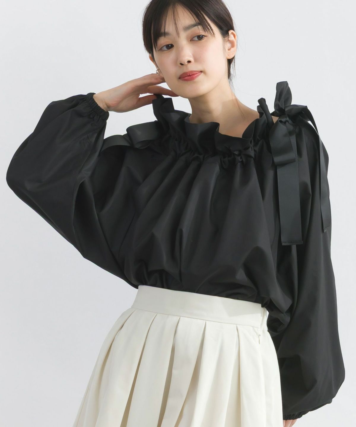 model：H162　着用サイズ：M　ブラック