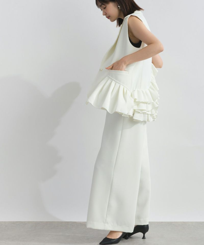 model：H162　着用サイズ：M　オフホワイト（セットアップで）