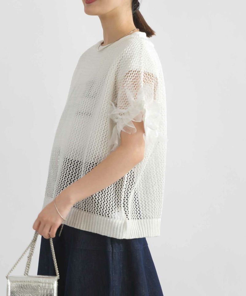 model：H162　着用サイズ：M　オフホワイト