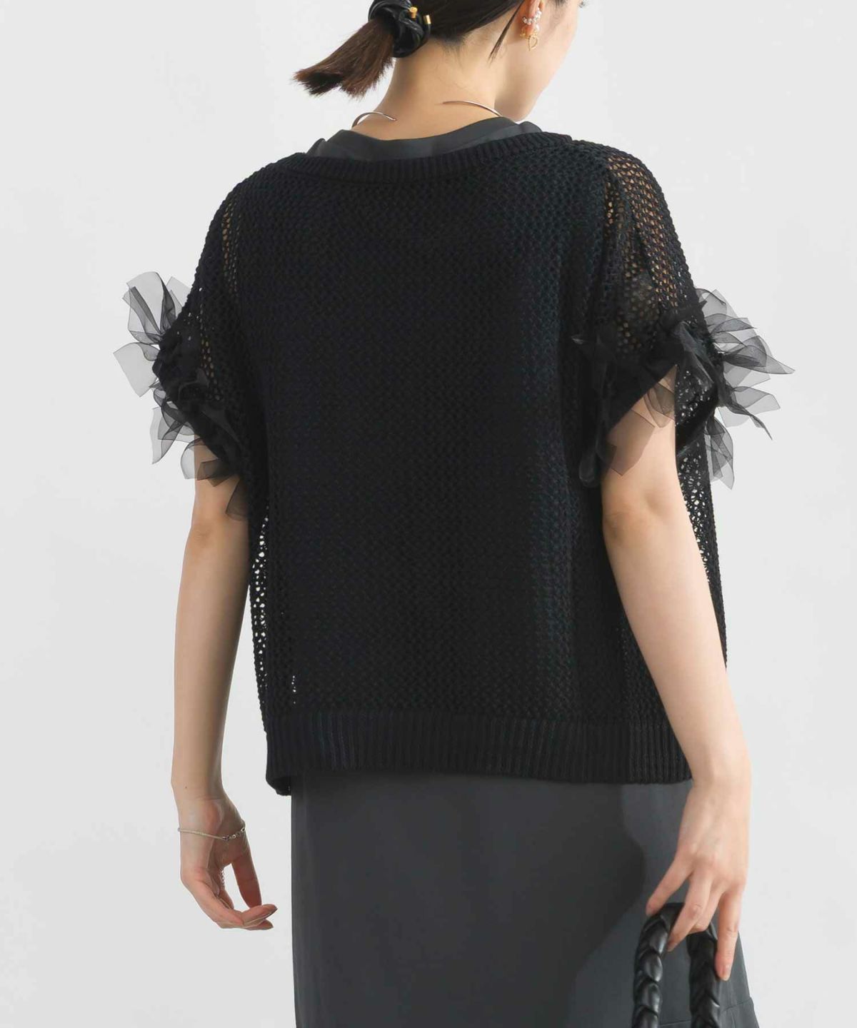 model：H162　着用サイズ：M　ブラック