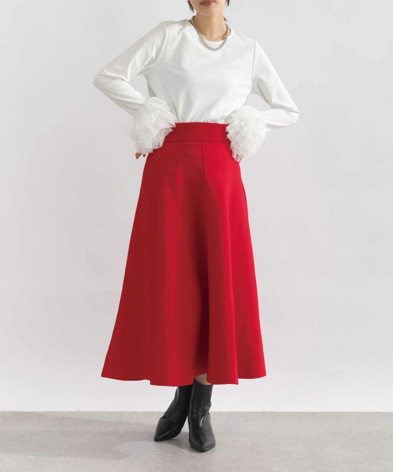 model：H162　着用サイズ：M　レッド