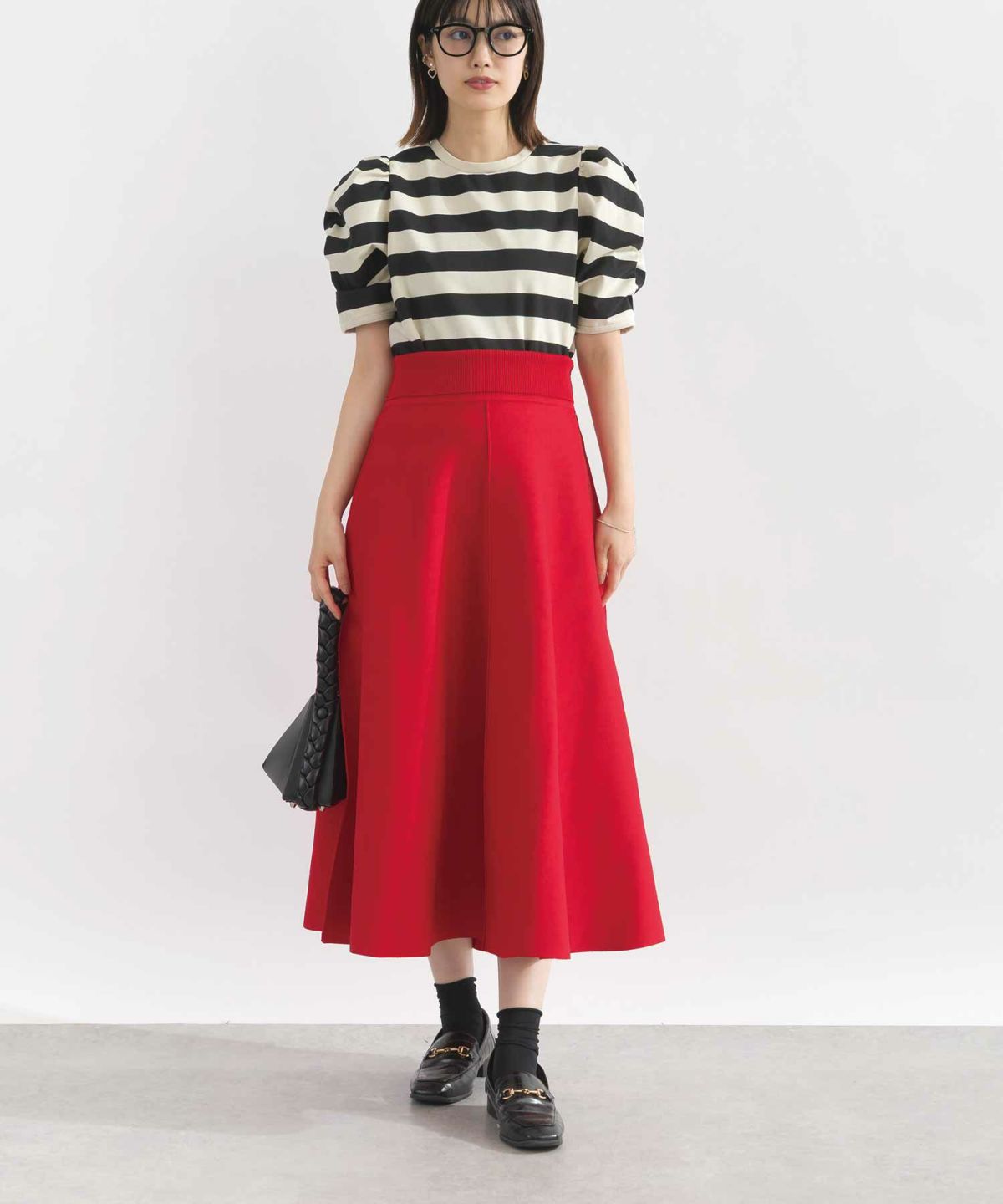 model：H162　着用サイズ：M　レッド