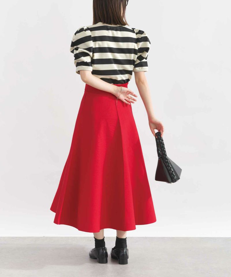 model：H162　着用サイズ：M　レッド