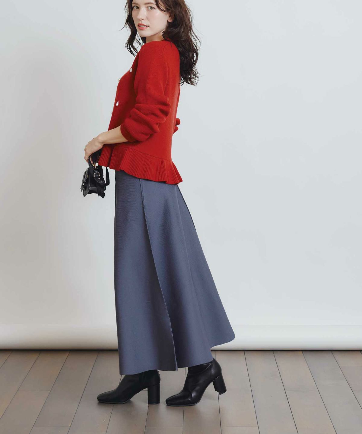 model：H155　着用サイズ：M　グレー