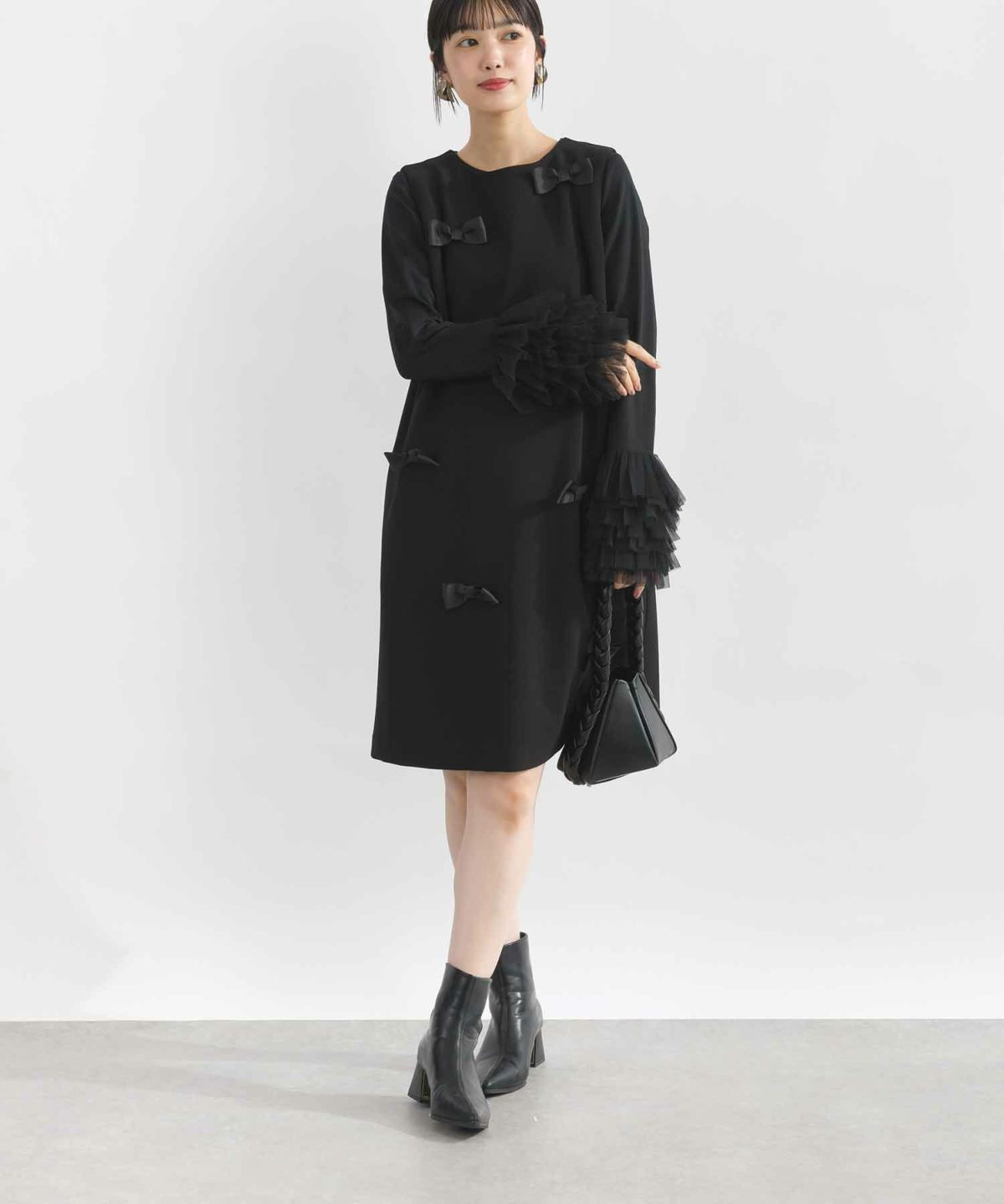 model：H162　着用サイズ：M　ブラック