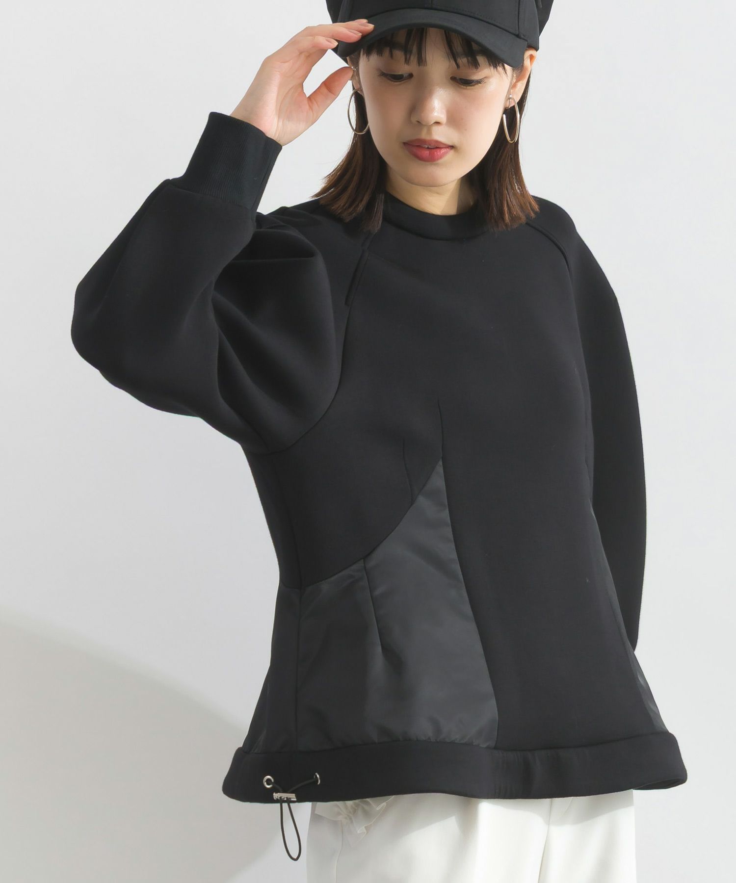 model：H162　着用サイズ：M　ブラック
