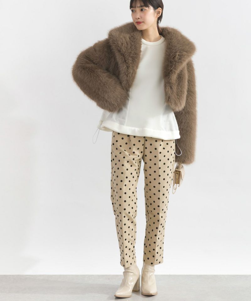 model：H162　着用サイズ：M　オフホワイト