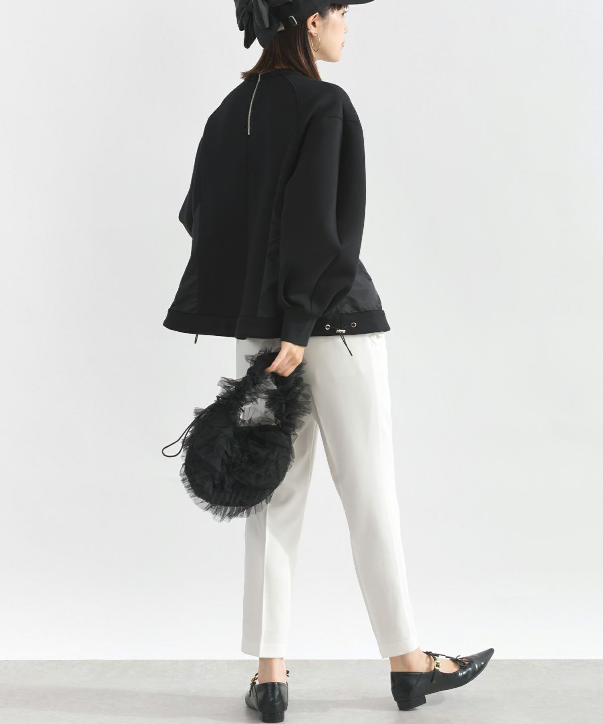 model：H162　着用サイズ：M　ブラック