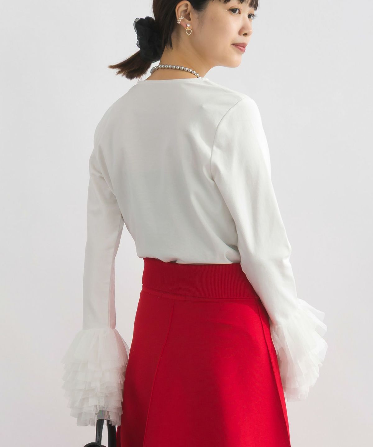 model：H162　着用サイズ：M　オフホワイト