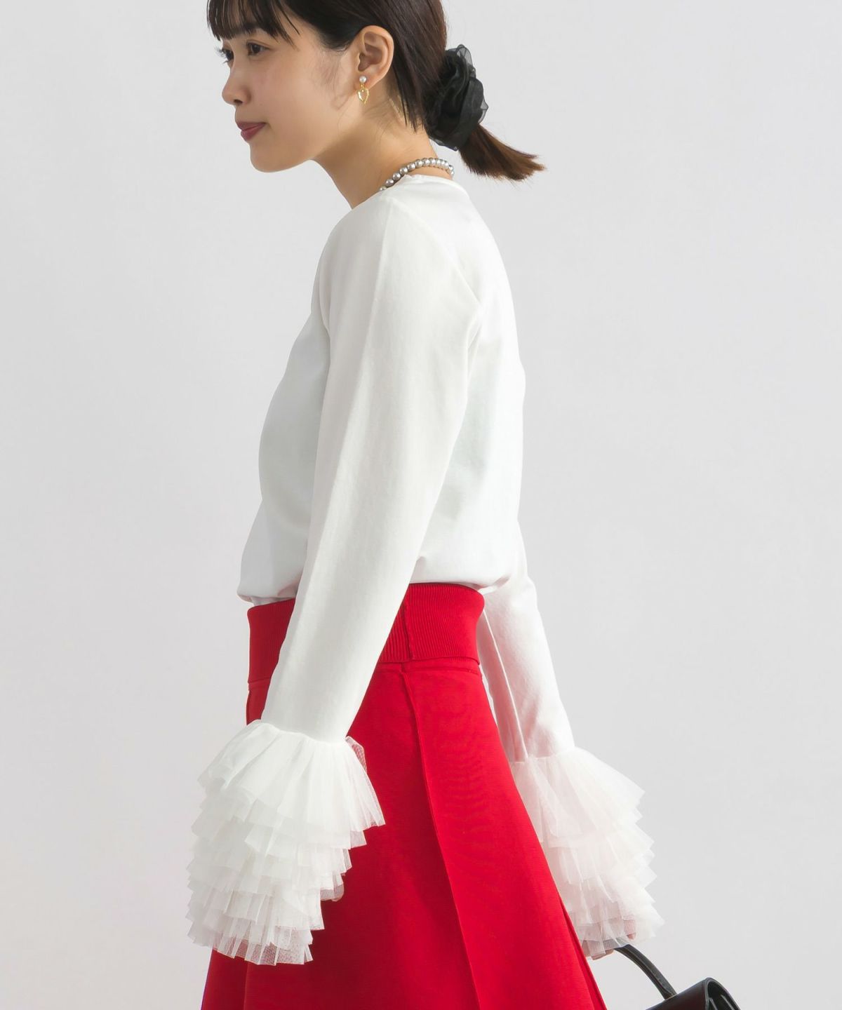 model：H162　着用サイズ：M　オフホワイト