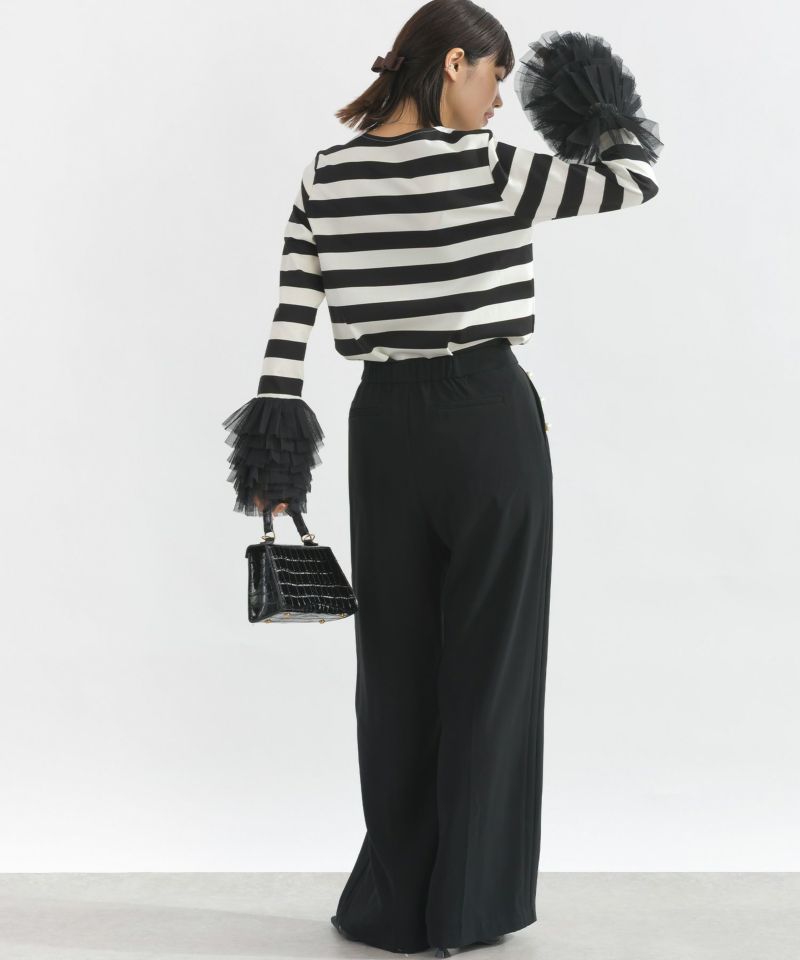 model：H162　着用サイズ：M　ホワイト系その他