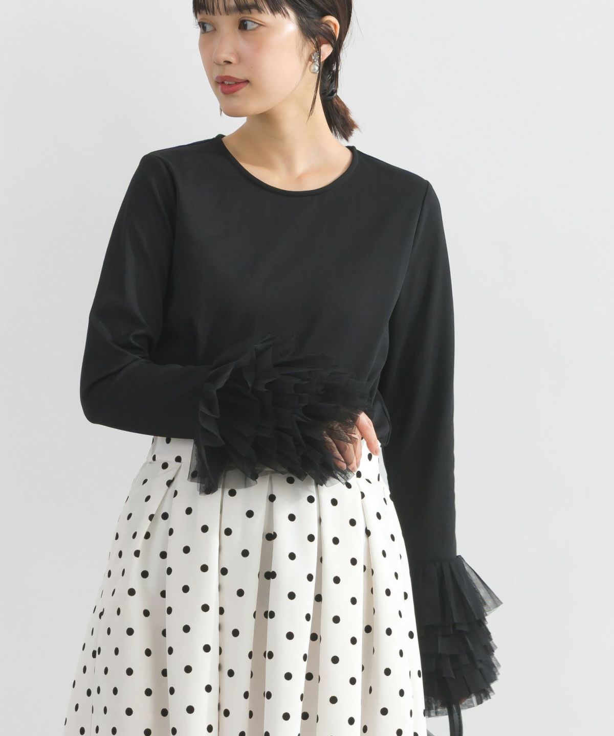 model：H162　着用サイズ：M　ブラック