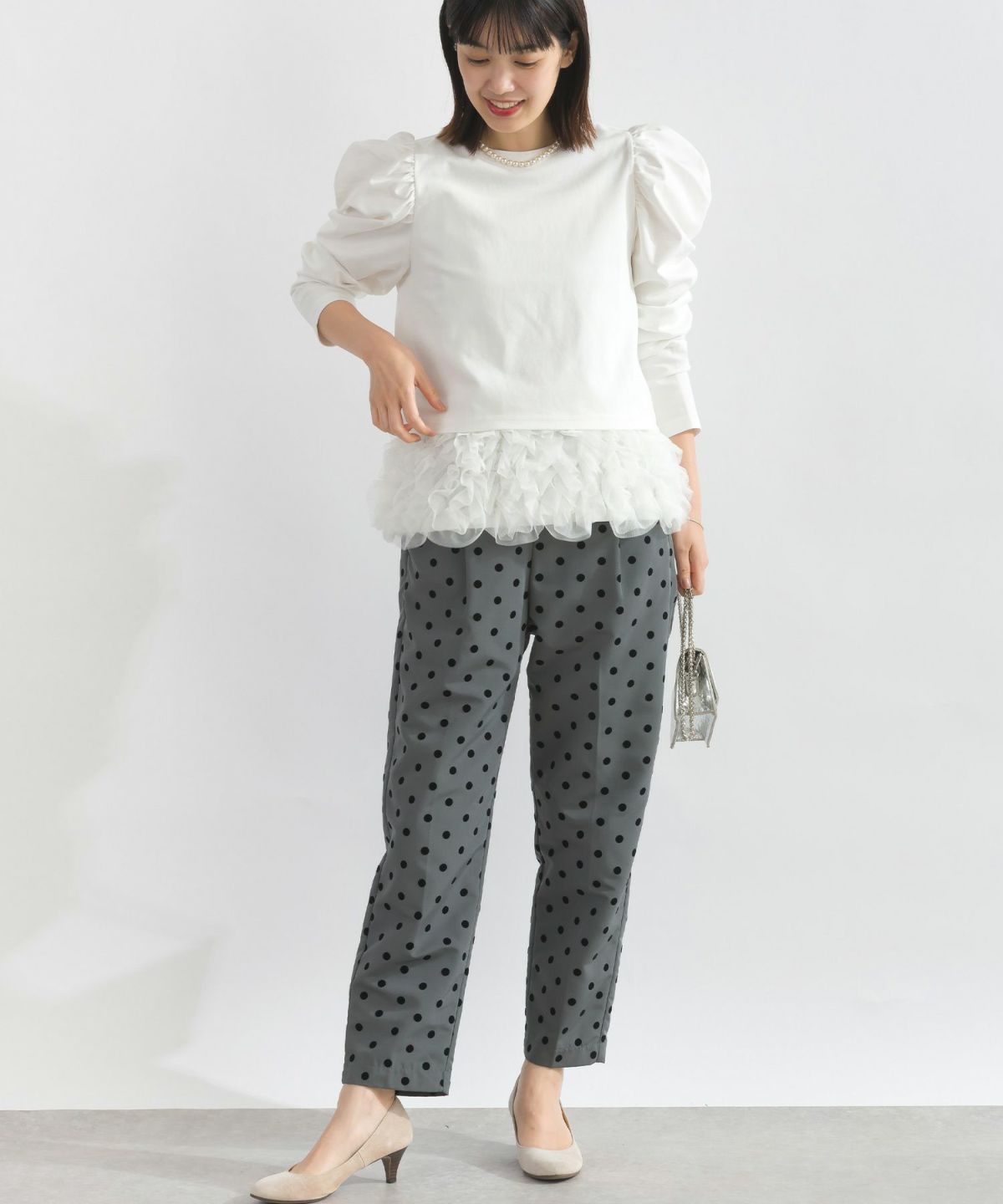 model：H162　着用サイズ：M　オフホワイト