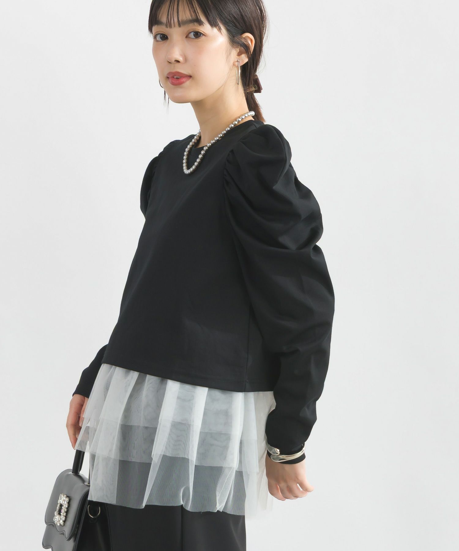 model：H162　着用サイズ：M　ブラック