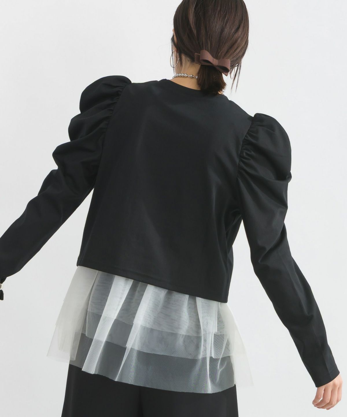 model：H162　着用サイズ：M　ブラック