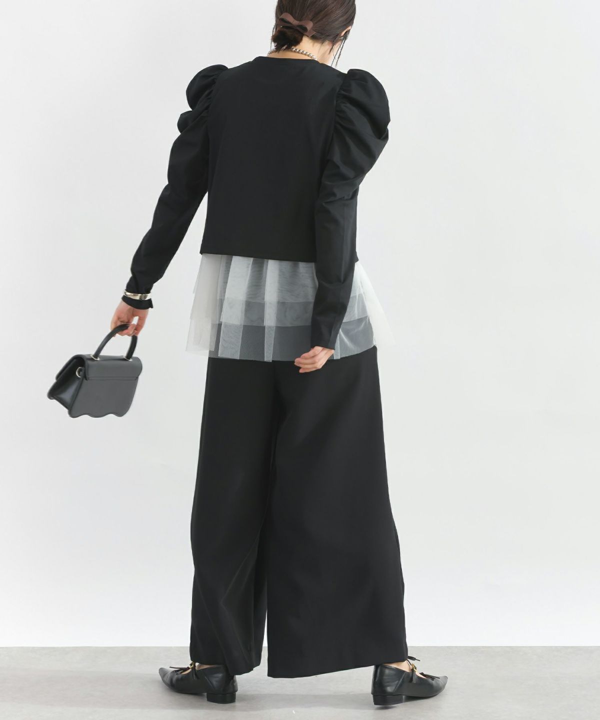 model：H162　着用サイズ：M　ブラック