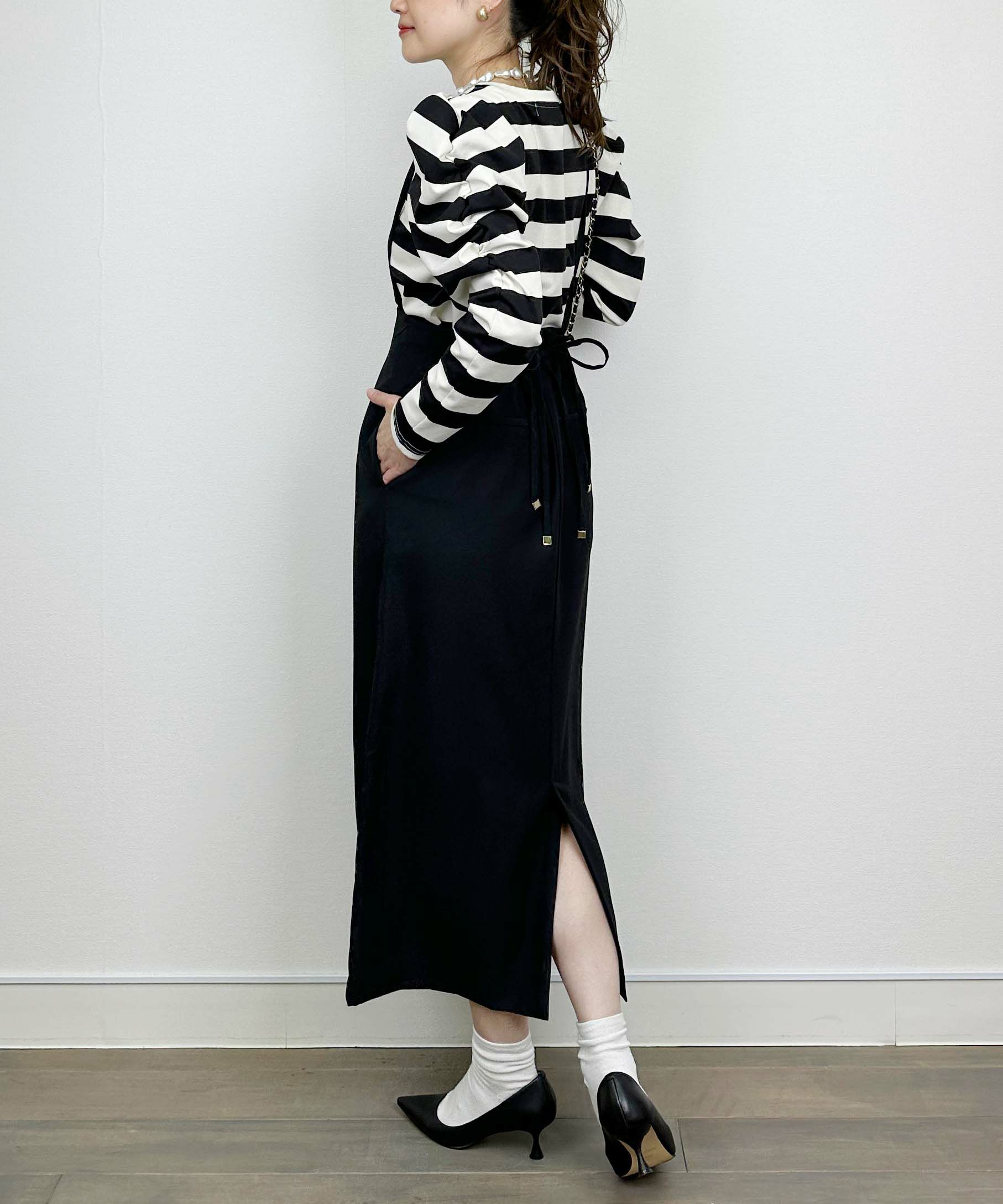 model：H164　着用サイズ：M　ブラック
