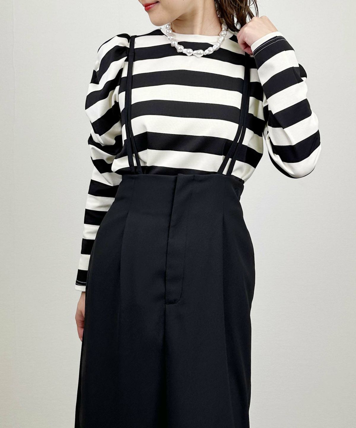 model：H164　着用サイズ：M　ブラック