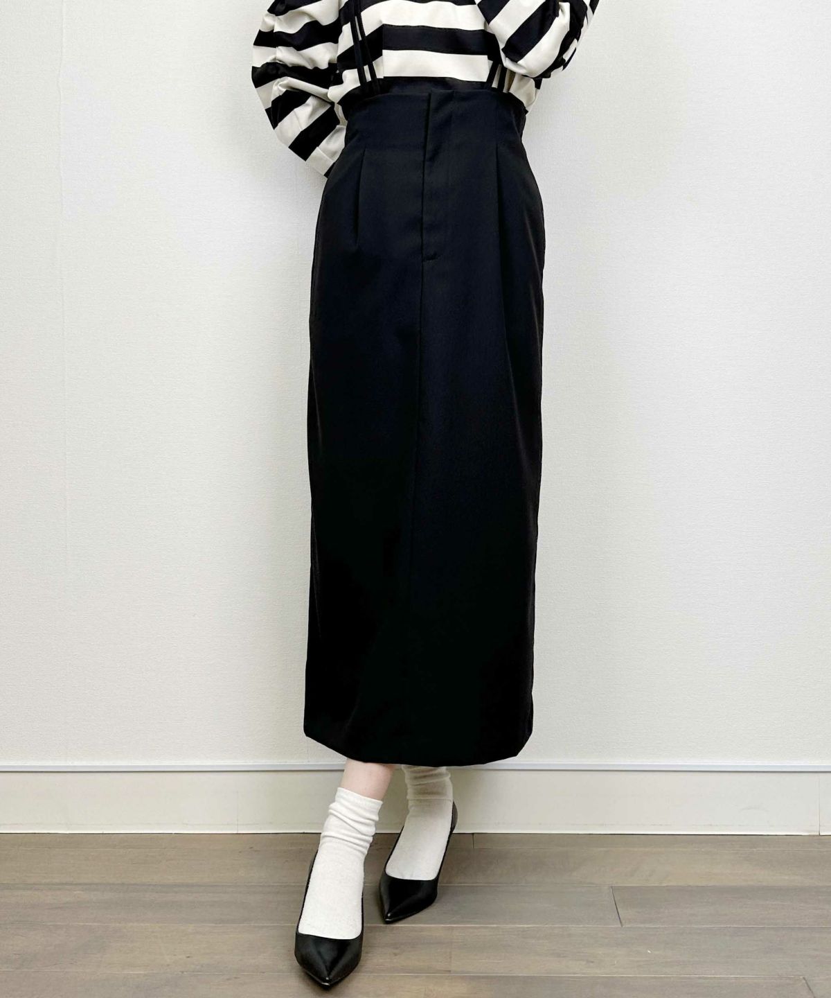 model：H164　着用サイズ：M　ブラック