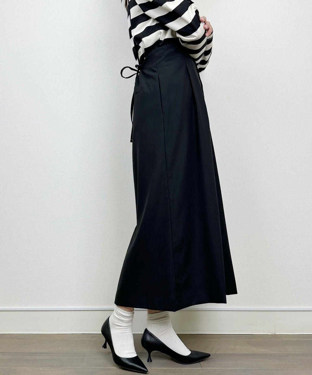 model：H164　着用サイズ：M　ブラック