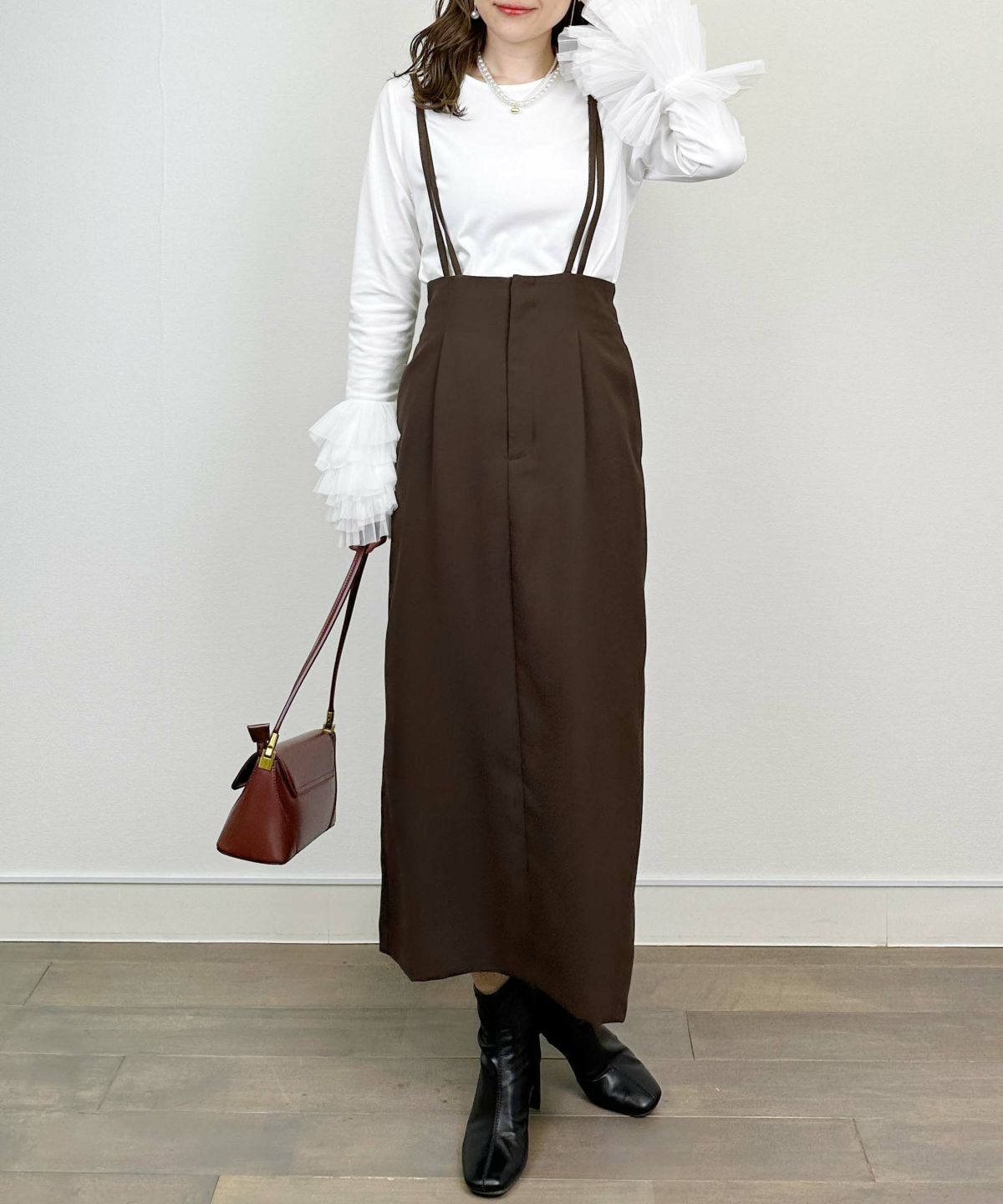 model：H164　着用サイズ：M　ブラウン