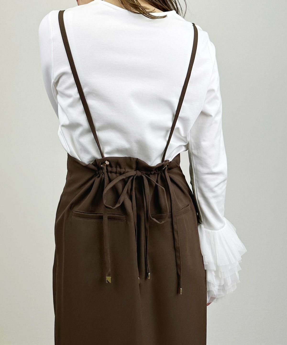 model：H164　着用サイズ：M　ブラウン