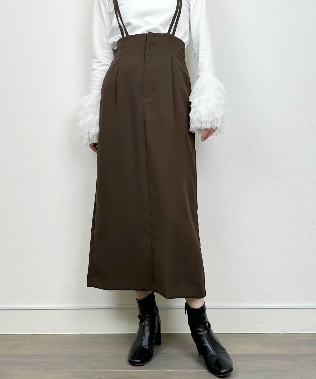 model：H164　着用サイズ：M　ブラウン