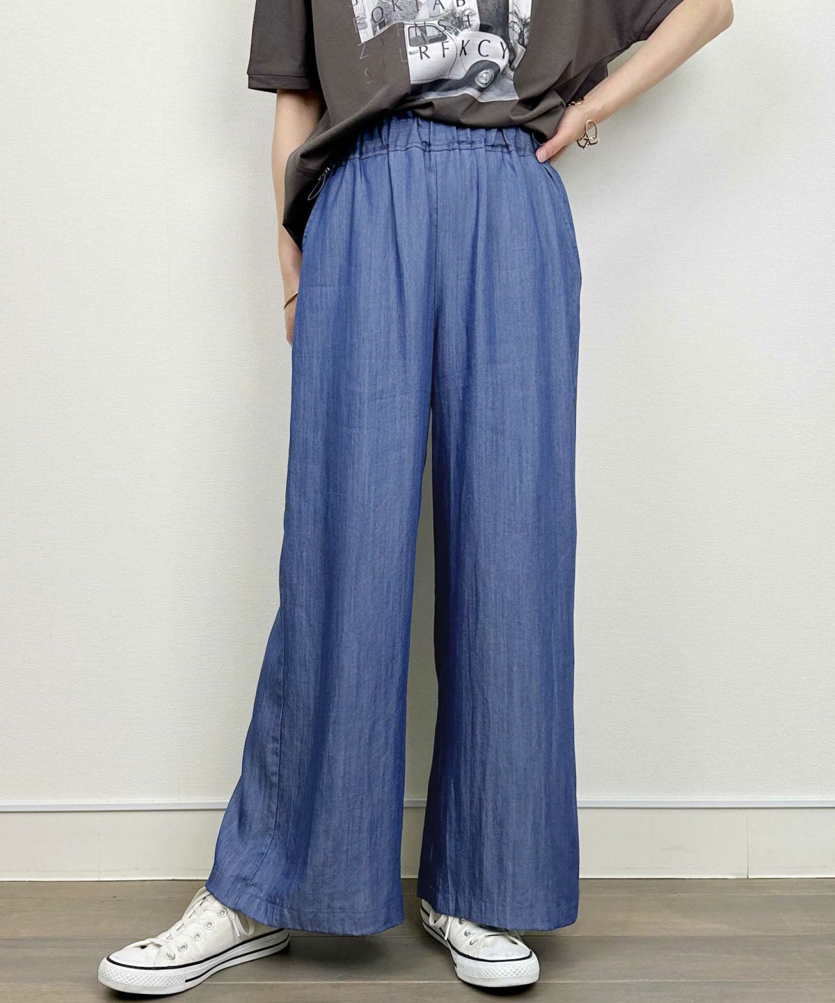 model：H164　着用サイズ：M　ブルー