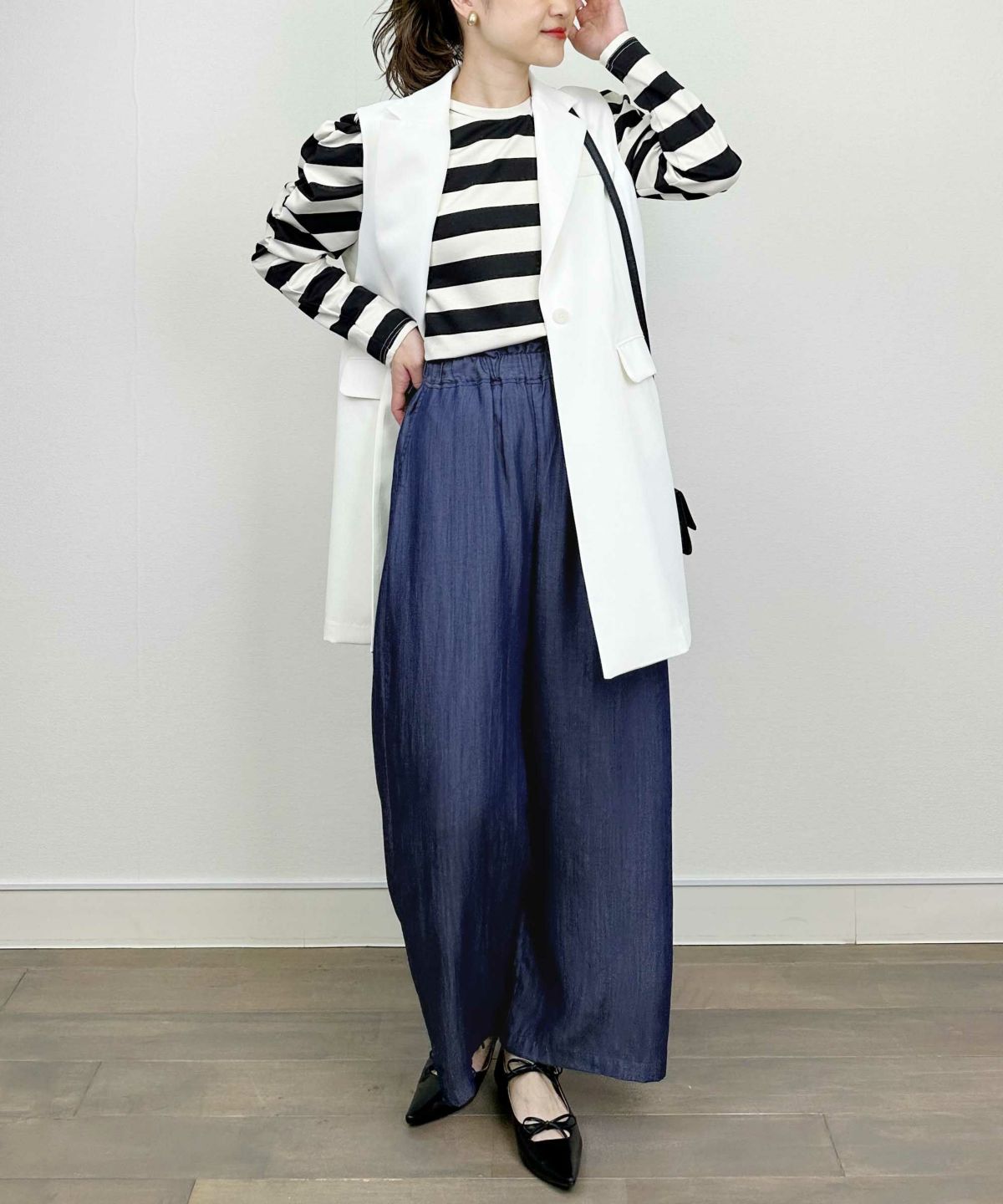 model：H164　着用サイズ：M　ダークブルー