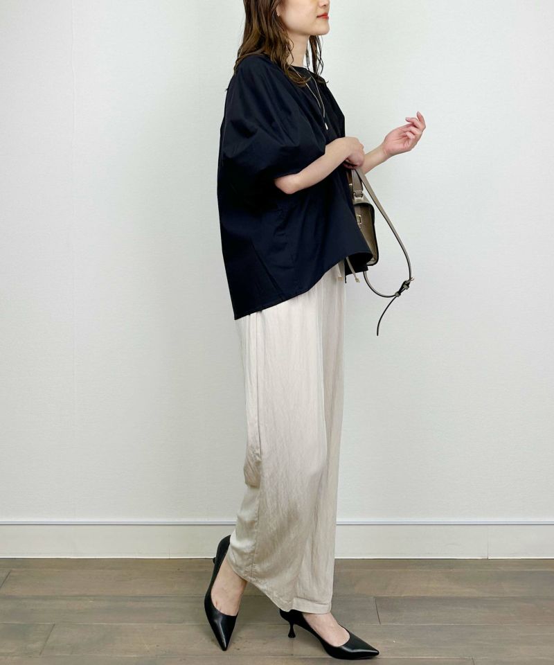 model：H164　着用サイズ：M　アイボリー