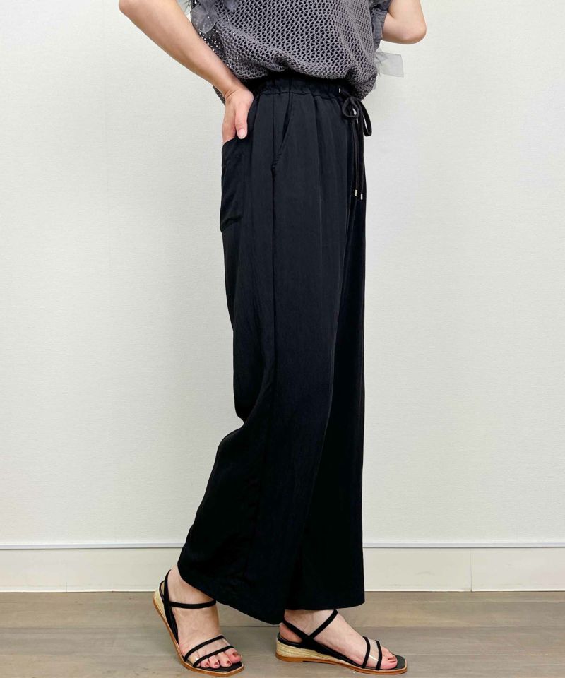 model：H164　着用サイズ：M　ブラック