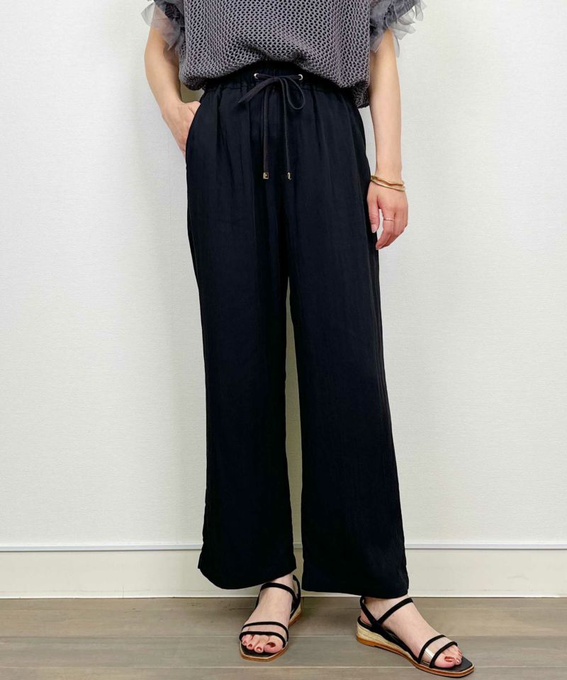 model：H164　着用サイズ：M　ブラック