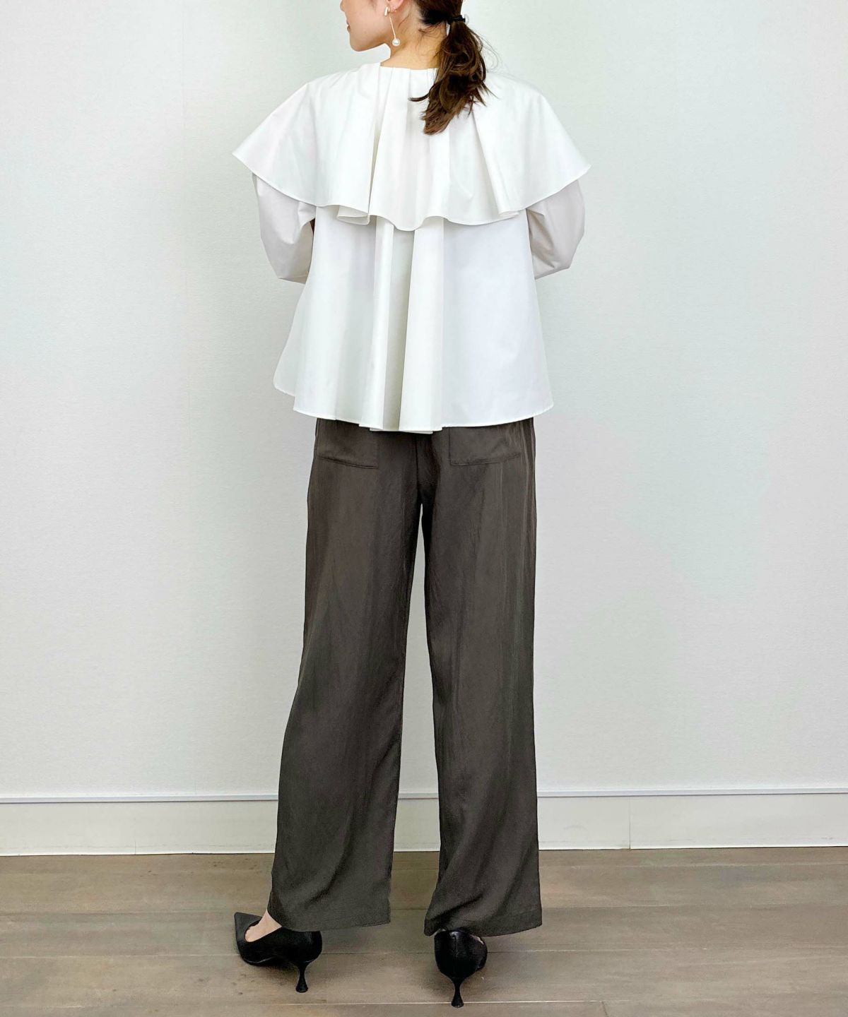 model：H164　着用サイズ：M　チャコールグレー