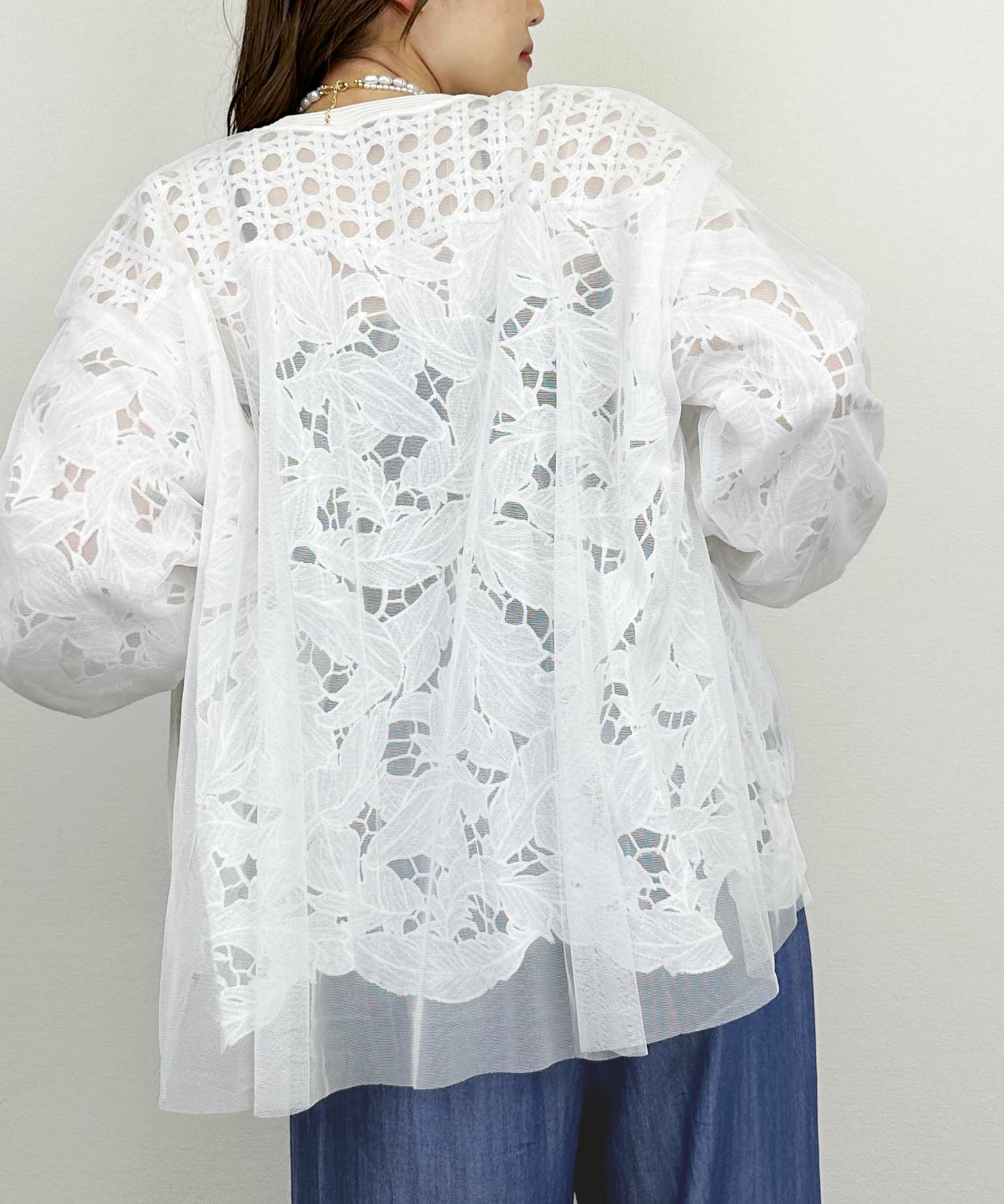 model：H164　着用サイズ：M　オフホワイト