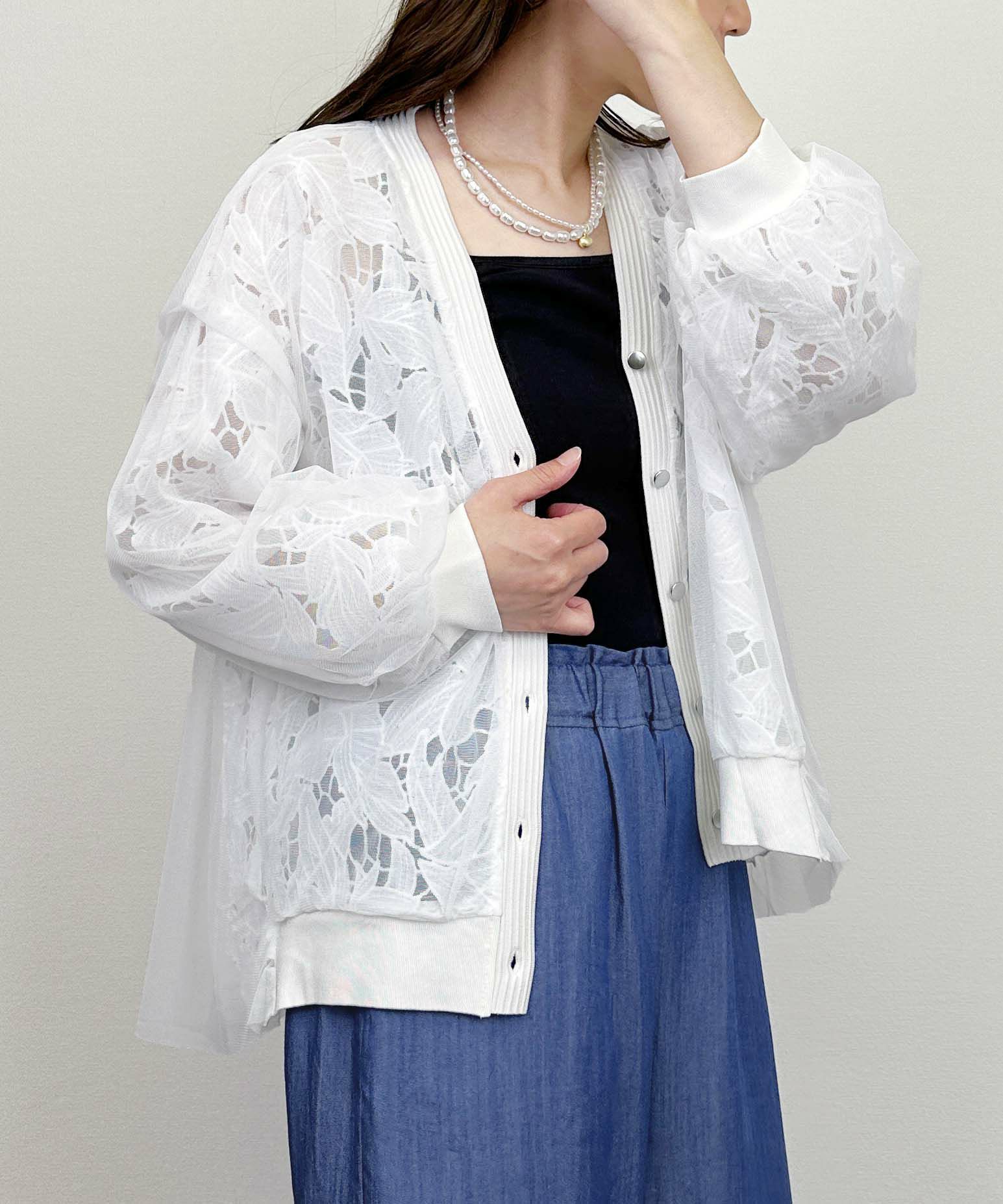 model：H164　着用サイズ：M　オフホワイト
