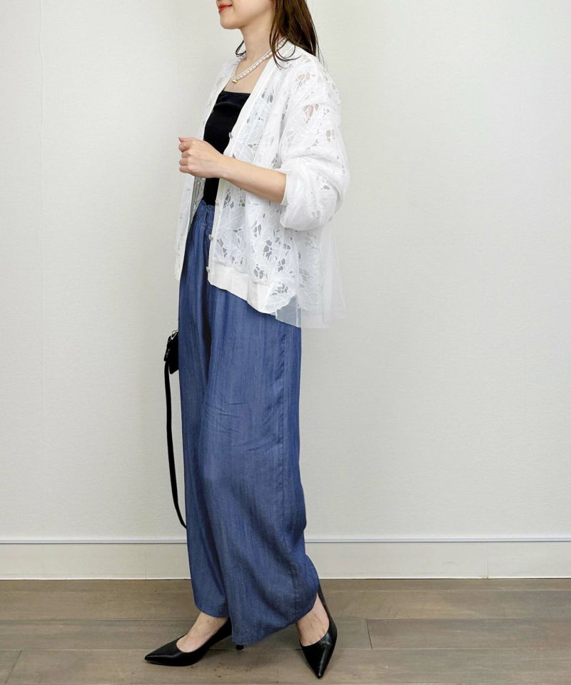 model：H164　着用サイズ：M　オフホワイト