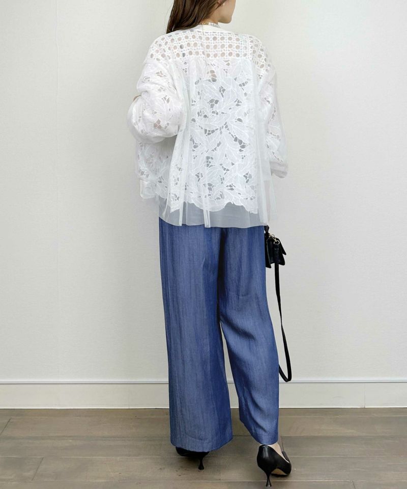 model：H164　着用サイズ：M　オフホワイト