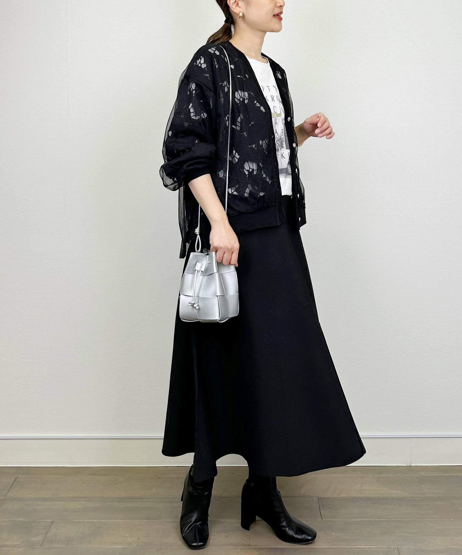 model：H164　着用サイズ：M　ブラック