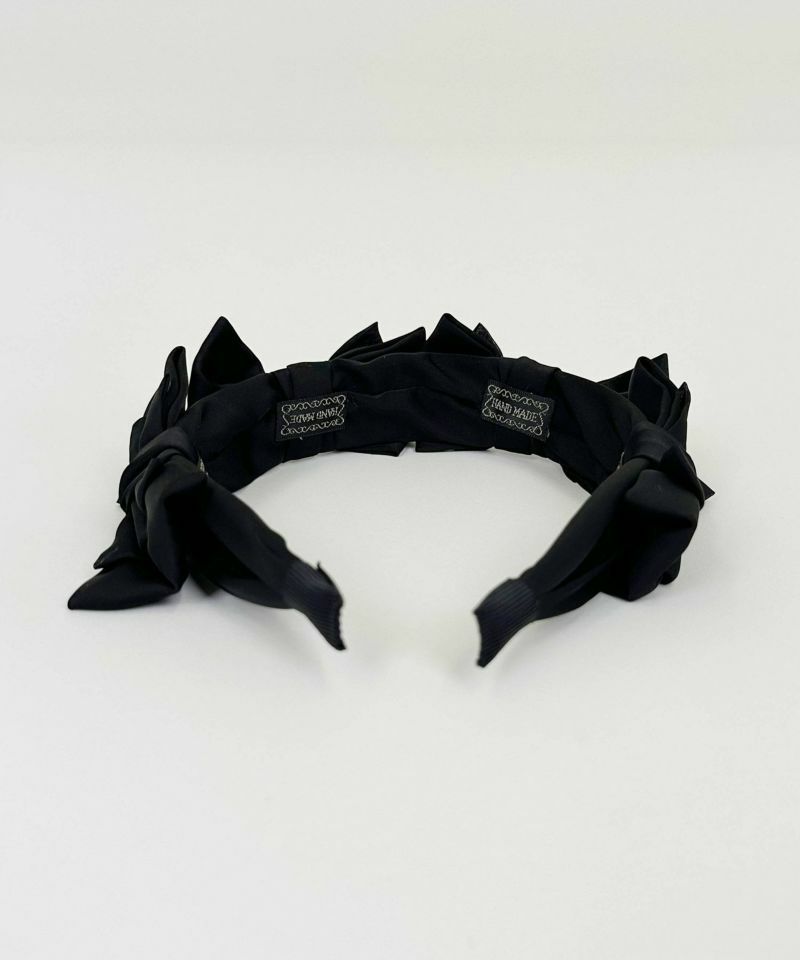 ブラック